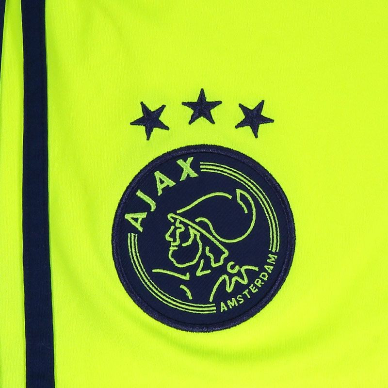 short Ajax enfant 7-8ans