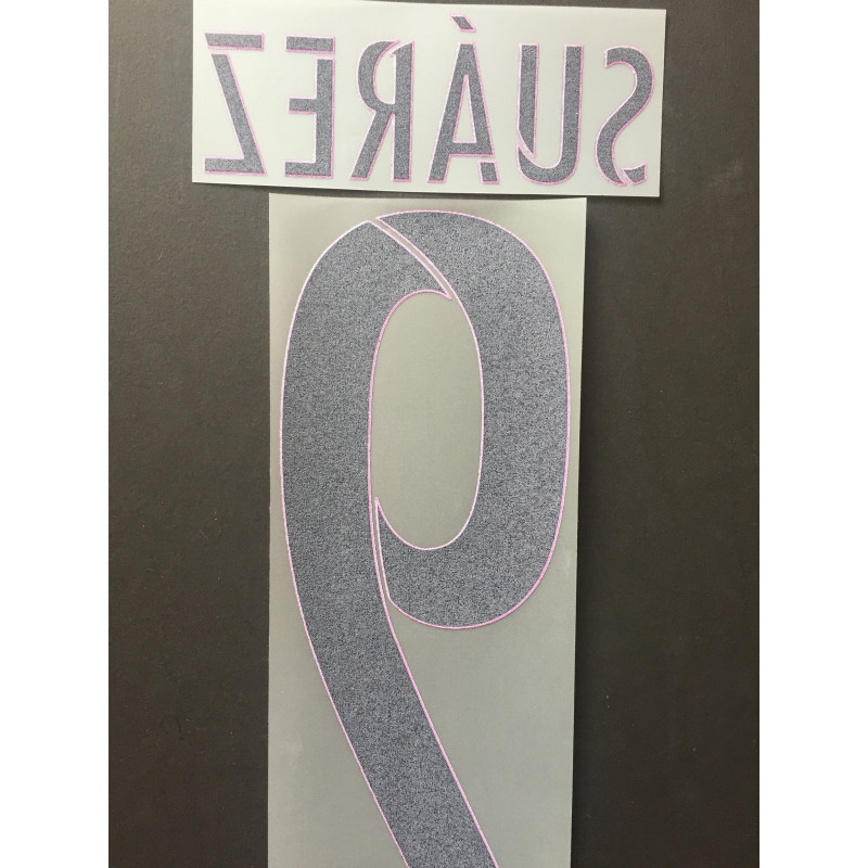 2016-17 Barcelona Away Junior Name Set Suárez 9